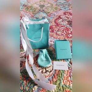 Tiffany & Co. Turquoise Gift Bag Set